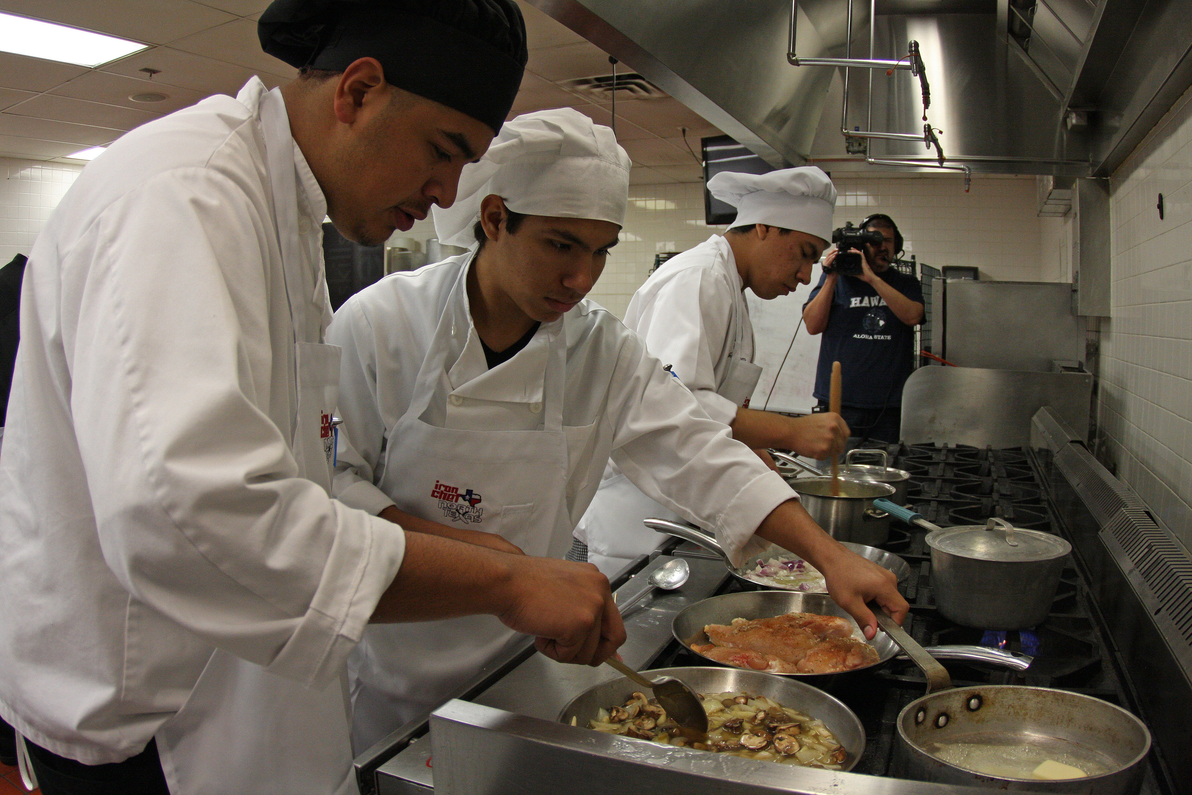 Local students cook up competition at Iron Chef event | Blue Ribbon News