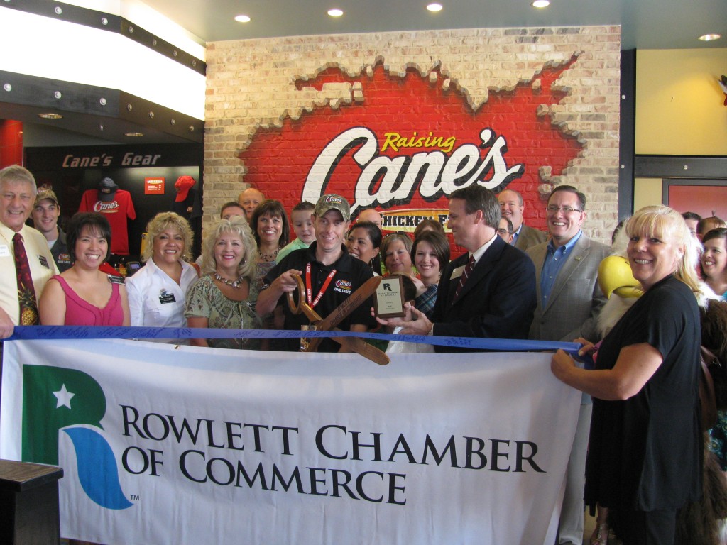 Chamber hosts ribbon cutting at grand opening of Raising’s Canes in