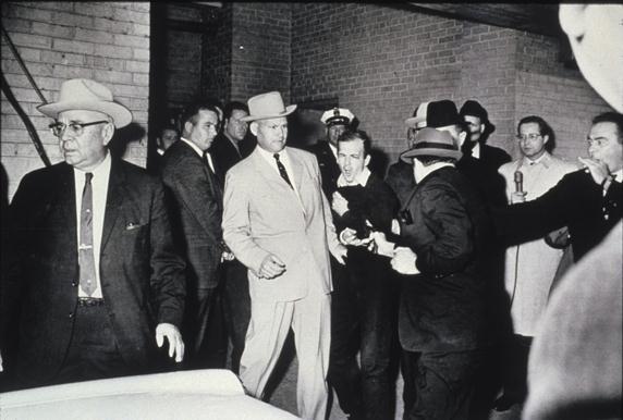 Legendary Dallas police detective speaks about Oswald shooting