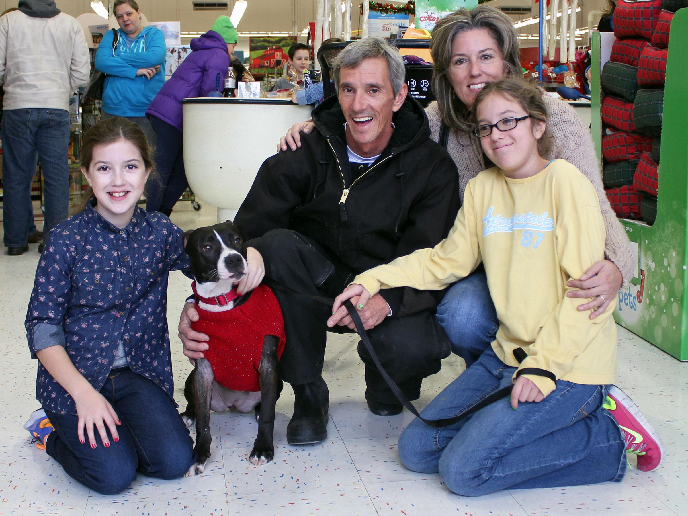 ADOPTED! Lizzie, Blue Ribbon News Pet of the Week