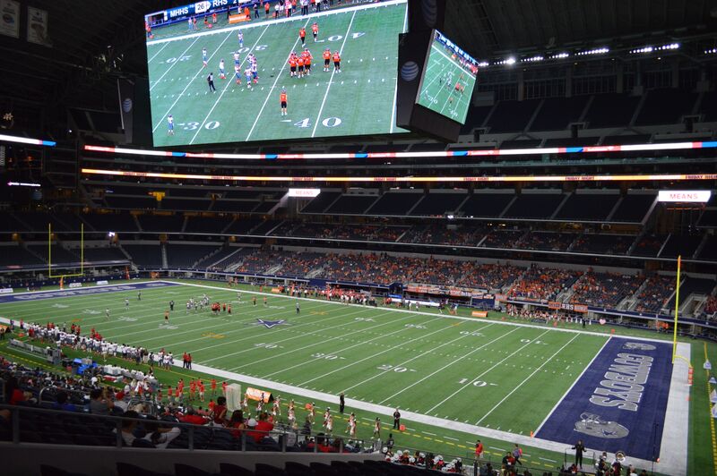 Excitement, drama & heartbreak for Hawks, Jackets at AT&T Stadium