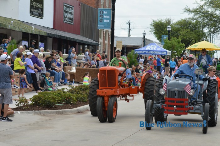 Downtown celebration draws hundreds, commemorates Rockwall then and now