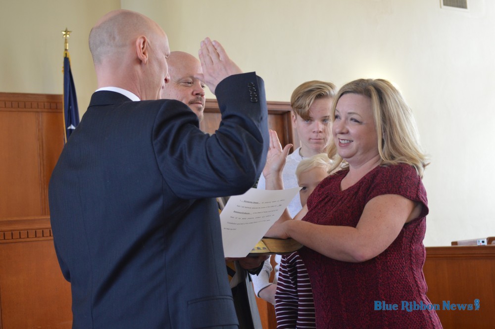 Rockwall County officials sworn in Blue Ribbon News