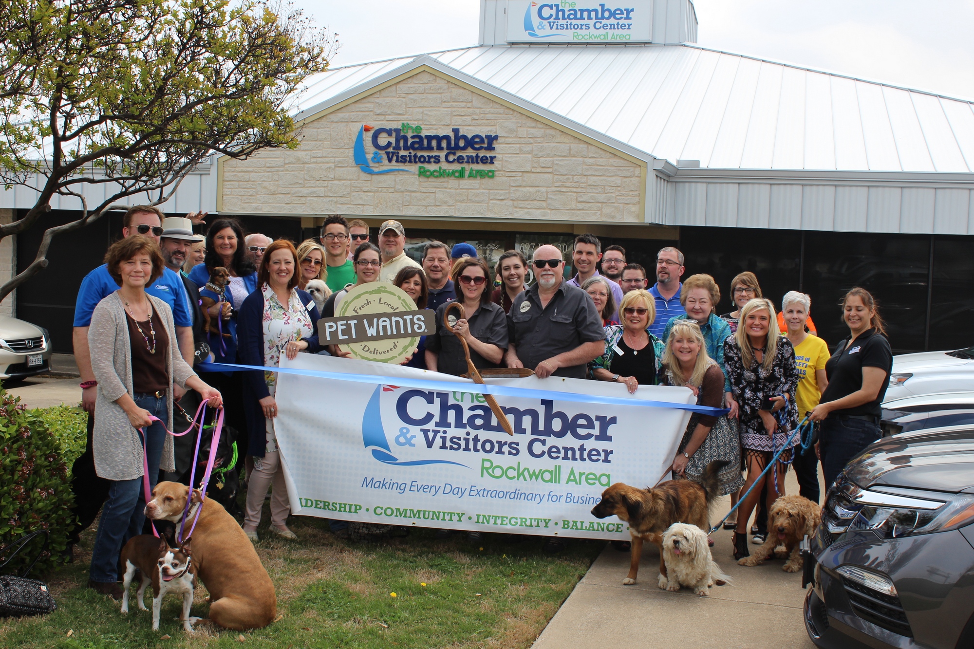 Rockwall Chamber celebrates Pet Wants with ribbon cutting