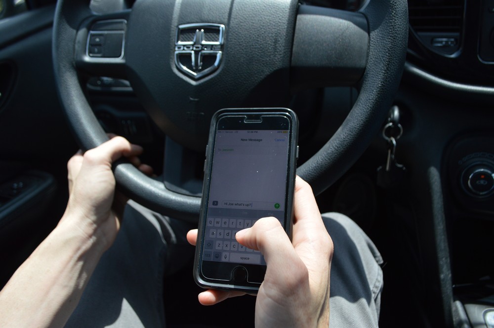 Statewide texting-while-driving ban becomes law Sept. 1