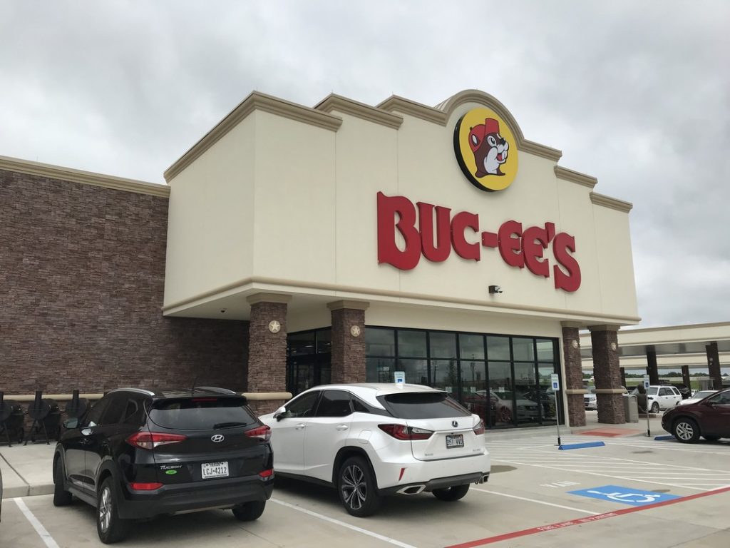 Bucee’s Holds Grand Opening for New Royse City Location Blue Ribbon News