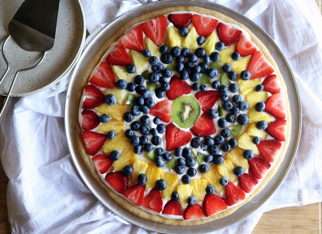 Cooking with Ease by Melissa Tate: Fruit Pizza