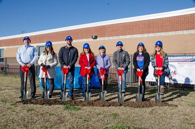 Amy Parks Heath Elementary breaks ground on Outdoor Learning Center