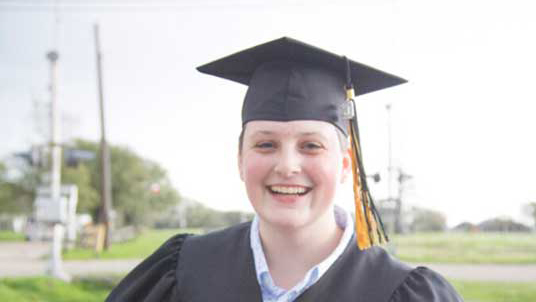 Blue Ribbon News Senior Spotlight: Savannah Russell, Royse City High School