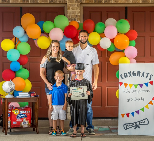 Rockwall family hosts drive thru graduation for kindergartners