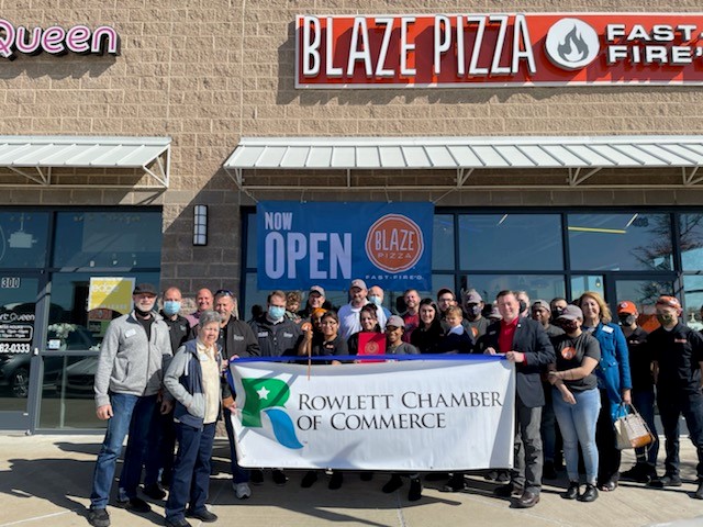 Rowlett Chamber welcomes Blaze Pizza – Blue Ribbon News