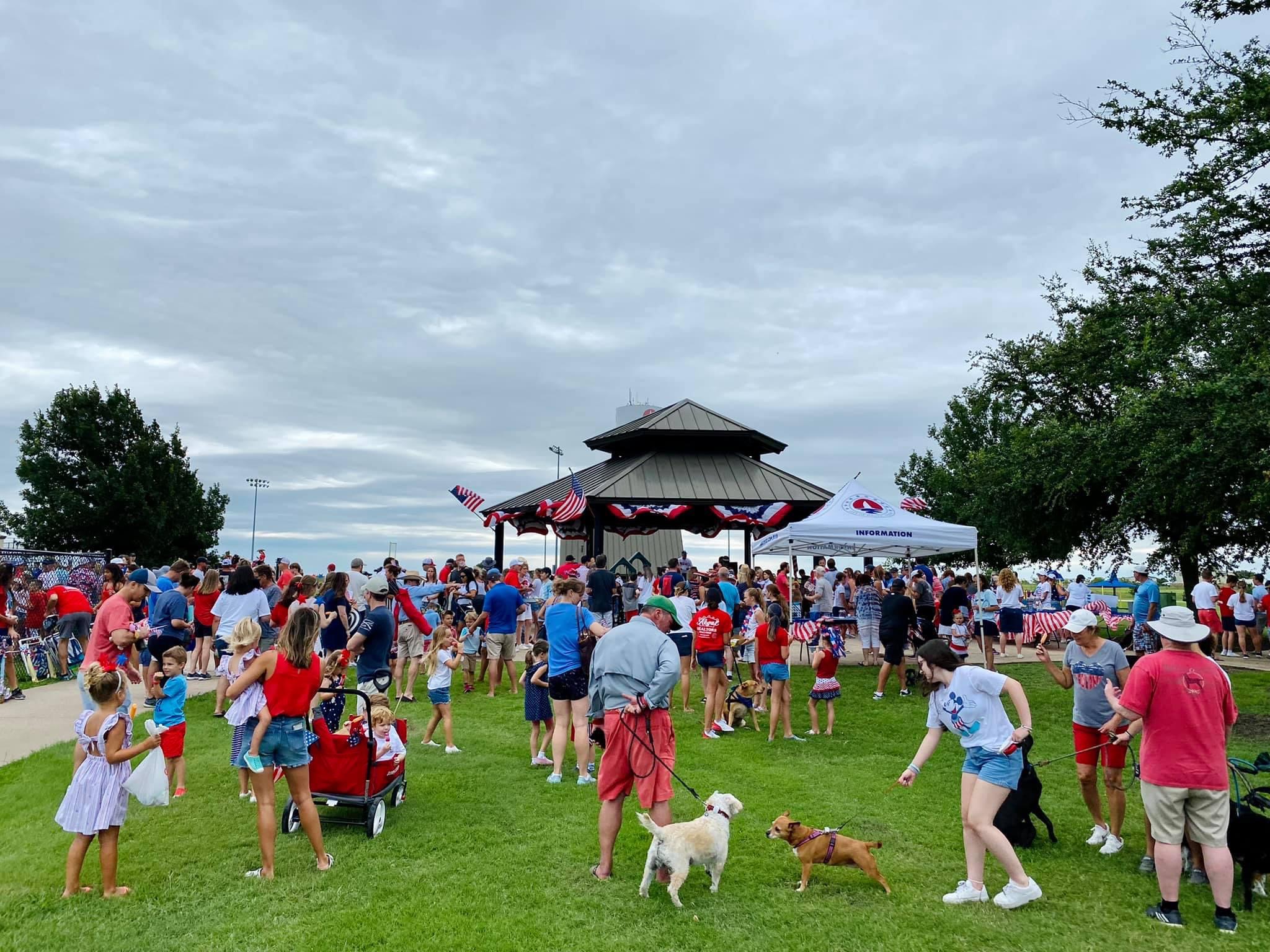 City of Heath celebrates Independence Day with parade and patriotic