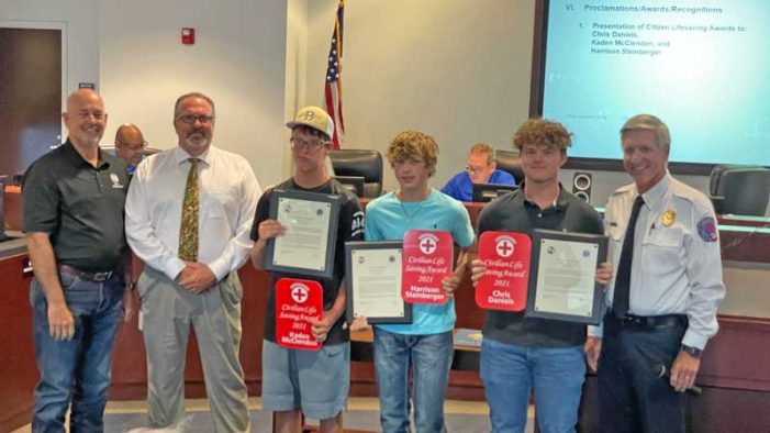 Rockwall City Council recognizes lifesaving teens