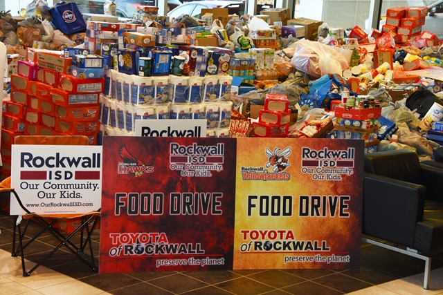 Toyota I-30 Classic/Rockwall ISD Pack the Pantry event breaks records for food donations