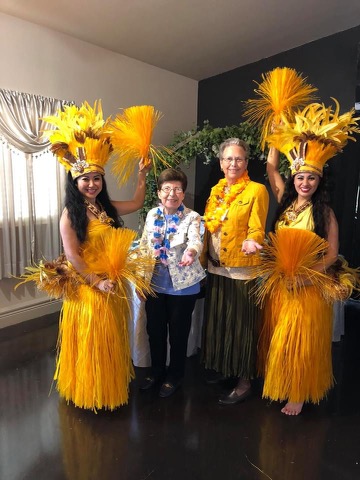 Rockwall County Newcomers welcome Hawaiian dancers, plan Christmas luncheon with Victorian carolers