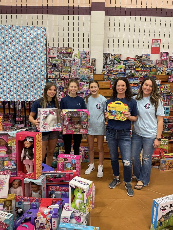 Recordsetting donations for Rockwall Helping Hands’ biggest Toy Drive to date Blue Ribbon News