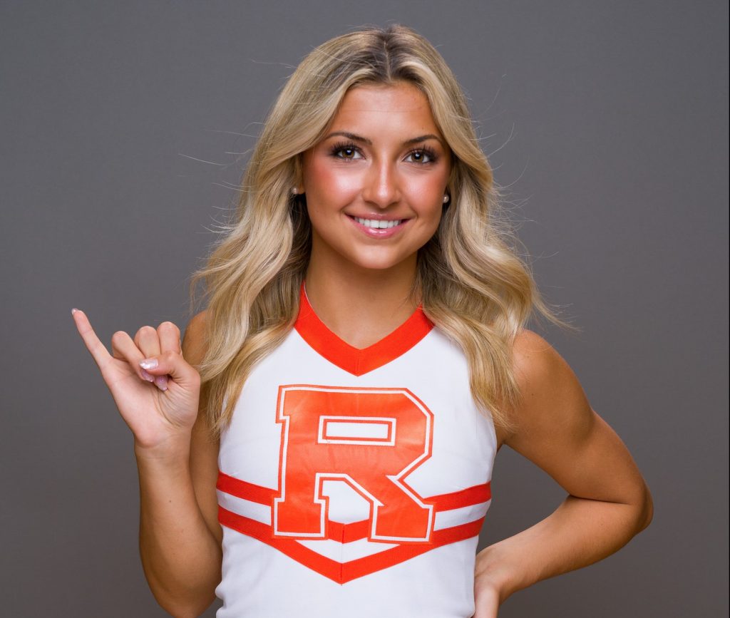 Karys-Baker-Stinger-Up-