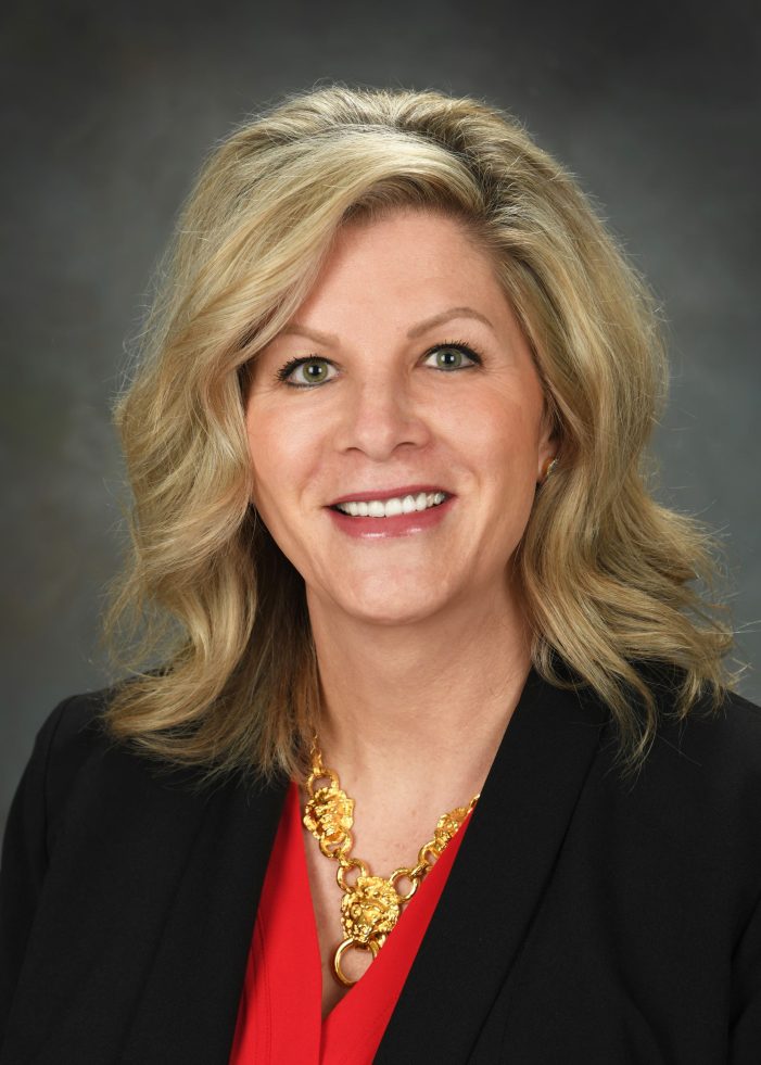 Jennifer Fogg announces reelection campaign as Rockwall County Clerk