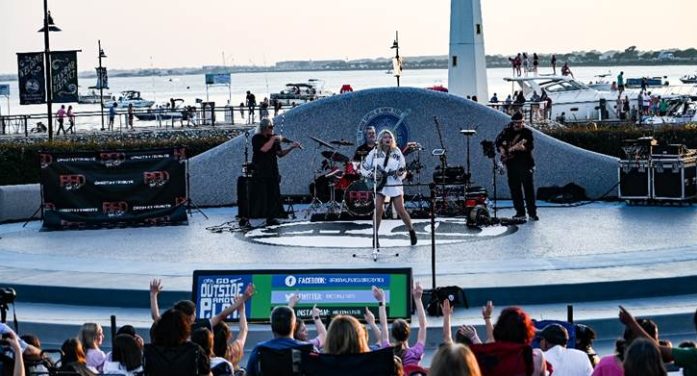 Taylor Swift Tribute Band, RED, to perform at Rockwall’s Concert by the Lake this Thursday