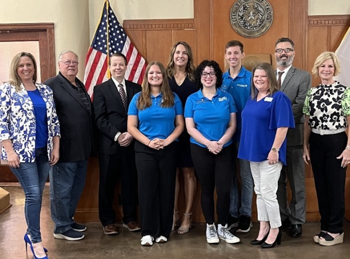 Royse City Emerging Leaders attend Rockwall County Commissioners Court