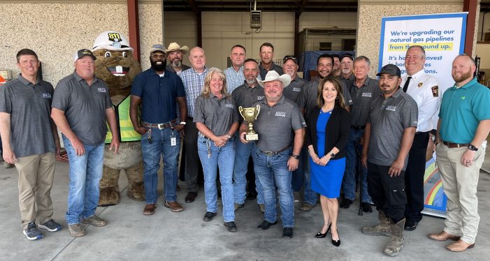 Atmos Energy celebrates 811 Day with inaugural Gold Cup of Safe Digging