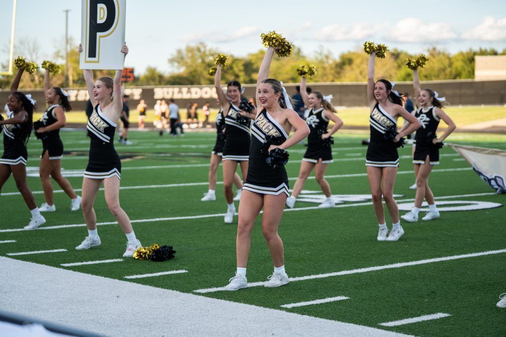 Royse City Bulldog spirit shines at Community Pep Rally Blue