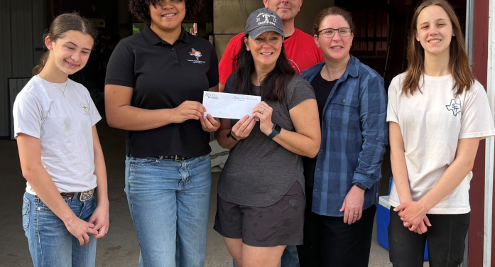 Rockwall 4-H and FFA Buckaroo Barnyard Raises Funds for Leadership Rockwall’s Agri-Innovation Barn Ahead of Ribbon Cutting