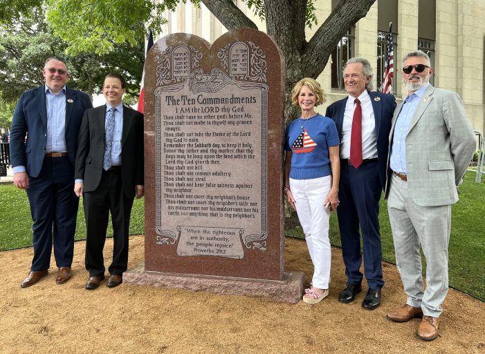 Rockwall County unveils Ten Commandments Monument